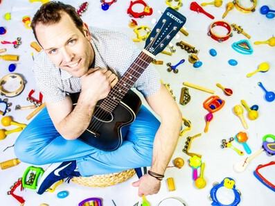 FAMILY: Kyle Riley: Little Folk - On the Road