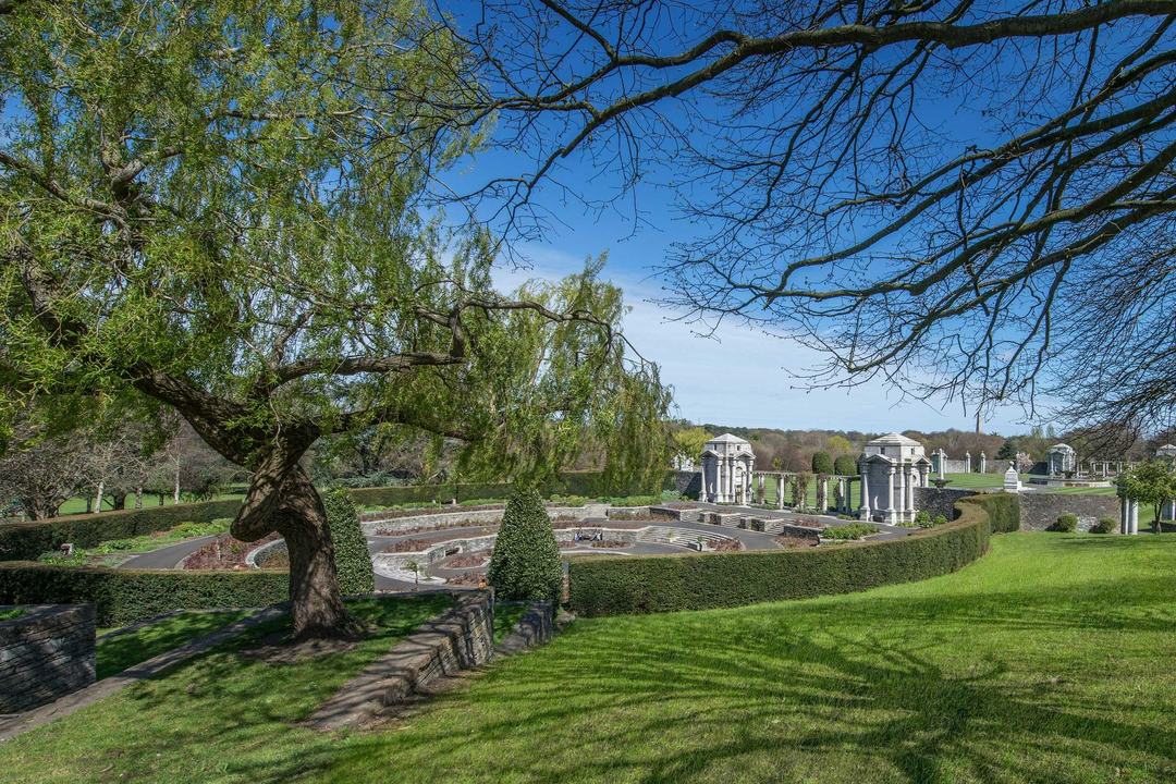 War Memorial Gardens