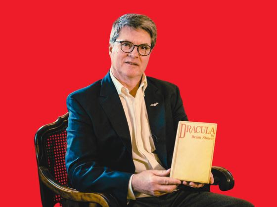 Stoker on Stoker: Unearthing the Secrets of Dracula