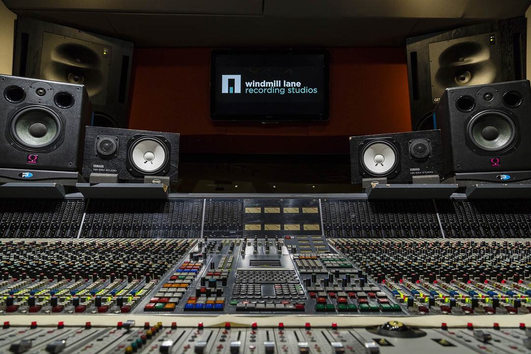 Windmill Lane Backstage Pass Tour