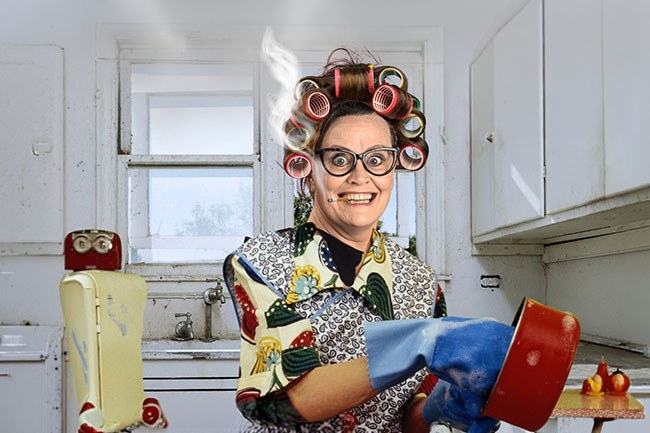 Further Adventures in WOMANING - Anne Gildea