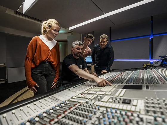 Dublin by Dusk: Studio Tour