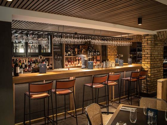 ELY Wine Bar & Restaurant