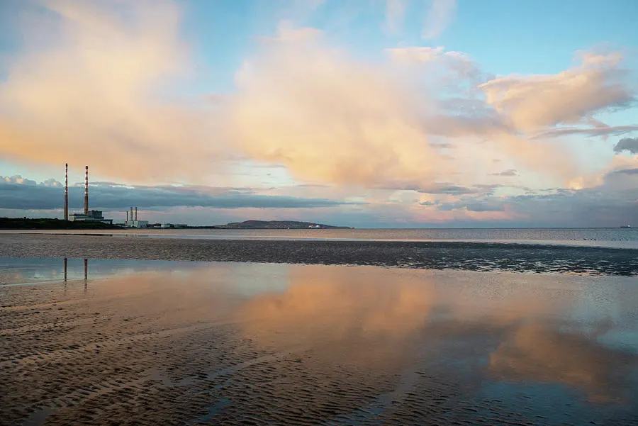 Sandymount Strand Beach