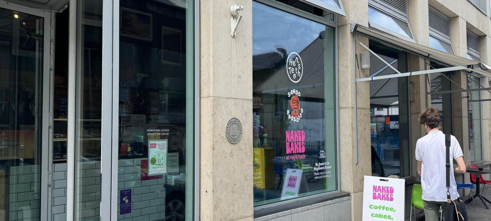 Naked Bakes Café