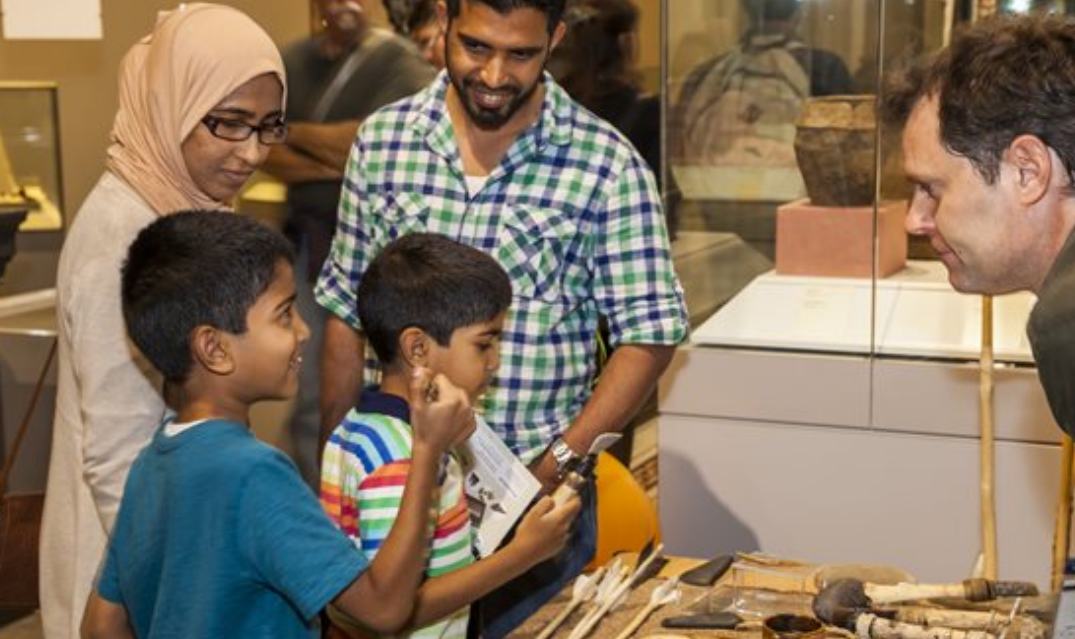 Drop-In: Hunters, Foragers and Farmers! Stone Age Handling Workshop