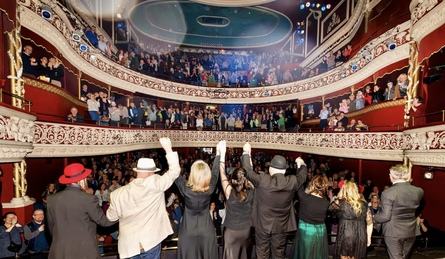Thanks for the Dance - The Leonard Cohen Story