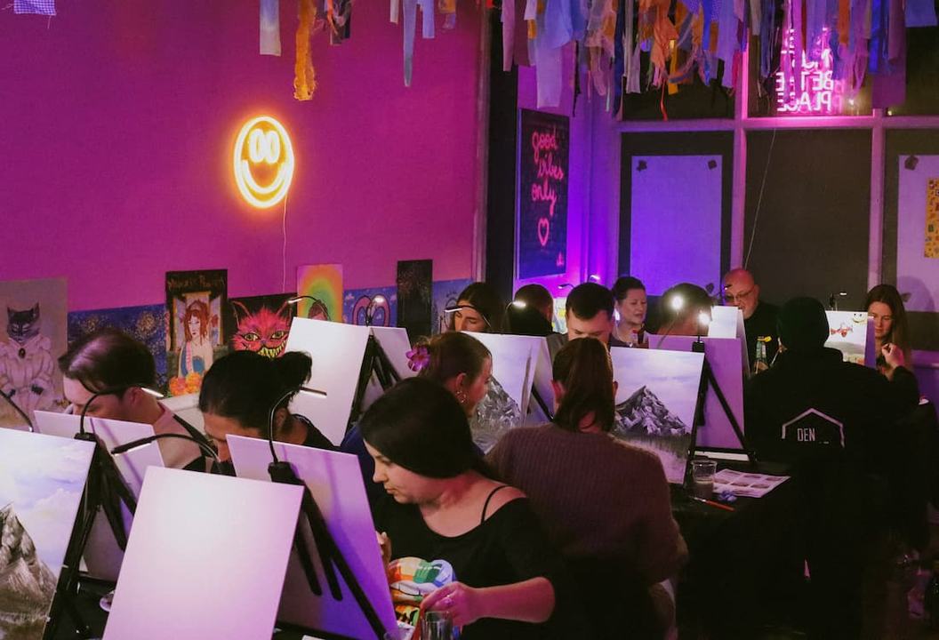 Night Bites – Drink & Draw: Bram Stoker