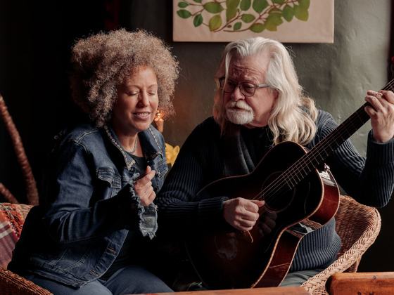 Declan Sinnott and Evelyn Kallansee