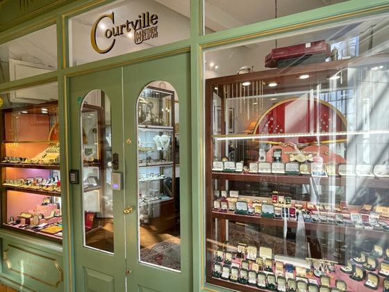 Courtville Antique & Vintage Jewellers