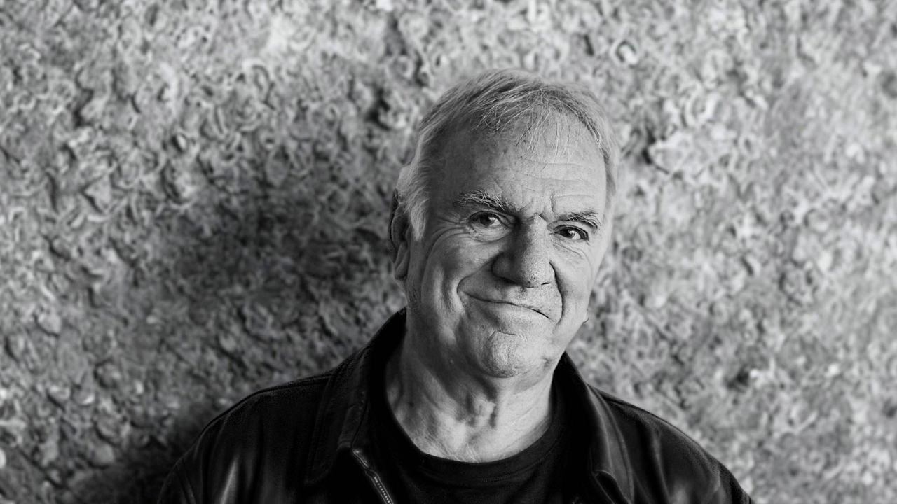 Ralph McTell – Somewhere Down The Road