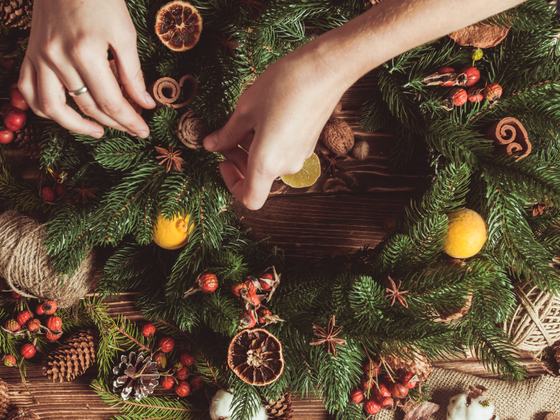 Festive Wreath Workshop wth Mulled Wine & Minced Pies