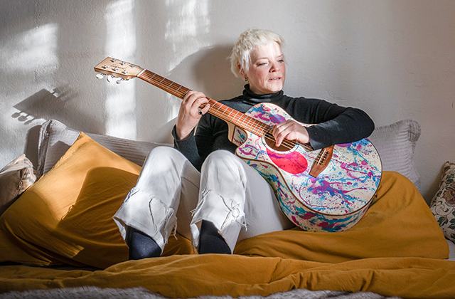 Wallis Bird