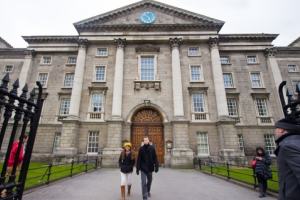 Early Access Book of Kells & Dublin Castle Tour - LetzGo City Tours