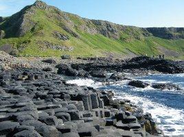 Belfast, Titanic & Giants Causeway - Wild Rover Tours
