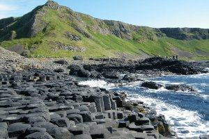 Belfast, Titanic & Giants Causeway - Wild Rover Tours