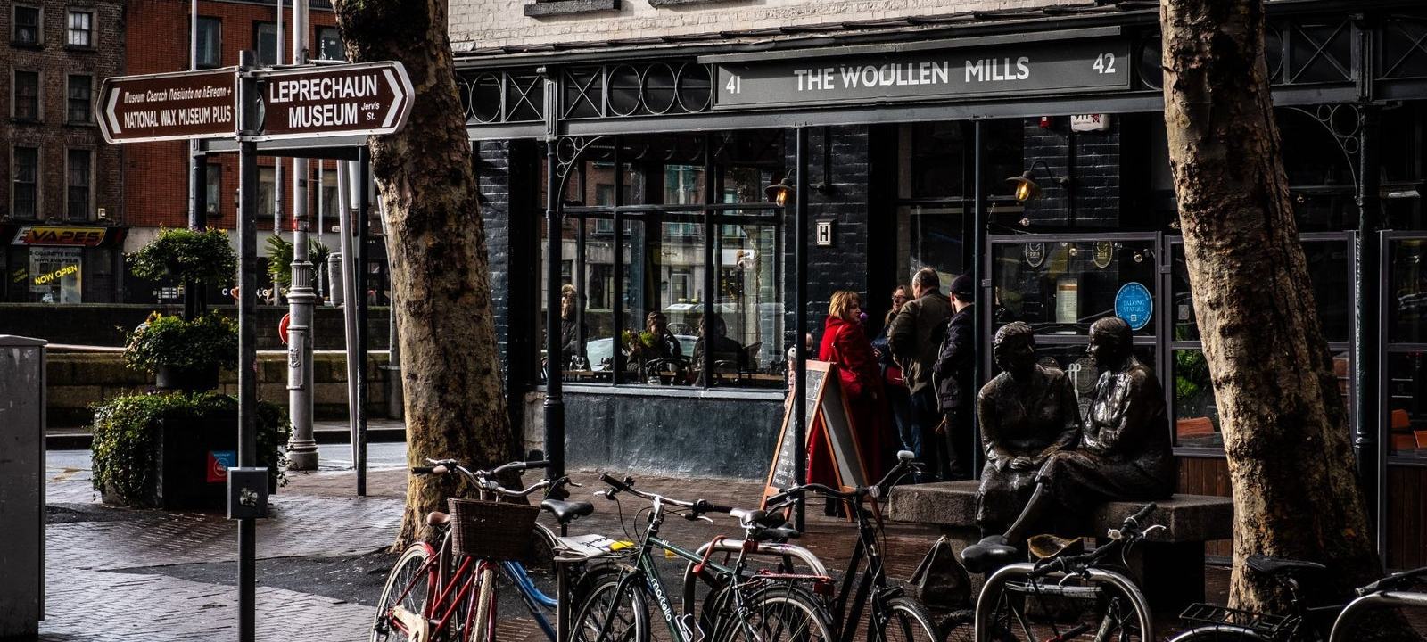 The Woollen Mills