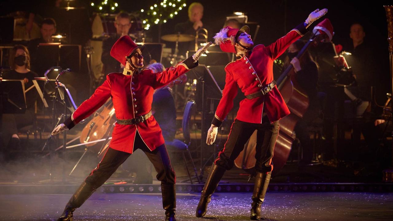 This Way to Christmas! Featuring the Snowman (Relaxed Performance)
