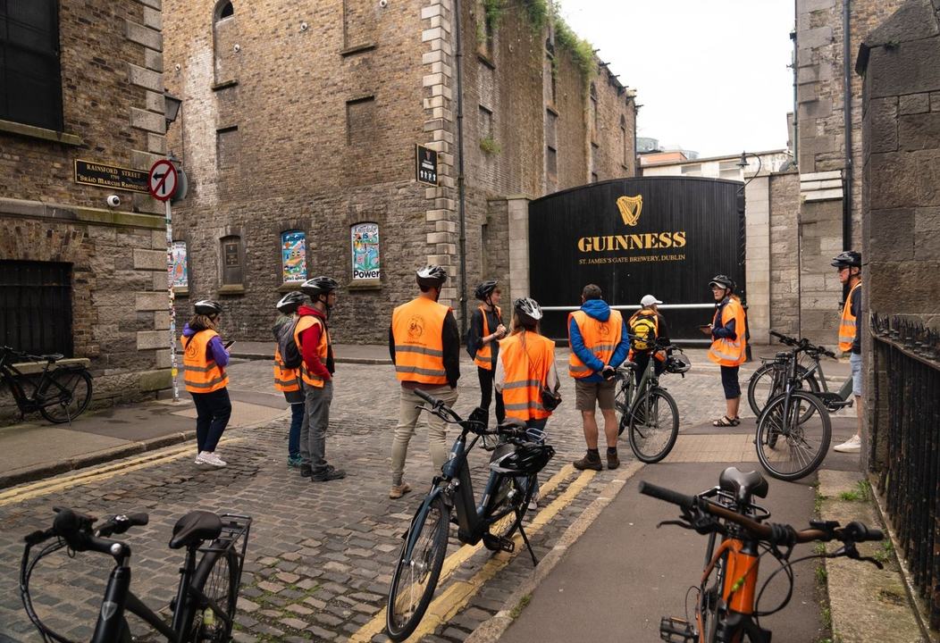 Sightseeing Bike Tours