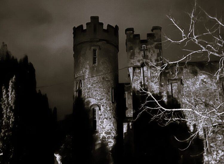Samhain Tours of Howth Castle