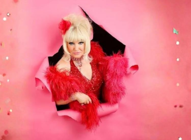 Peacock’s Bar & Lounge – Mr Pussy Bingo Cabaret Brunch
