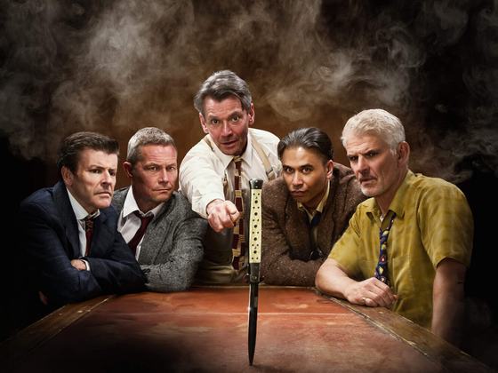 TWELVE ANGRY MEN