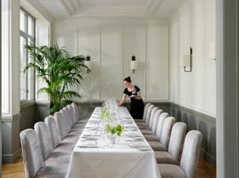 Hugo's Restaurant at Druids Glen Hotel