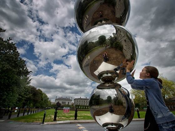 Apples & Atoms Sculpture, Trinity College