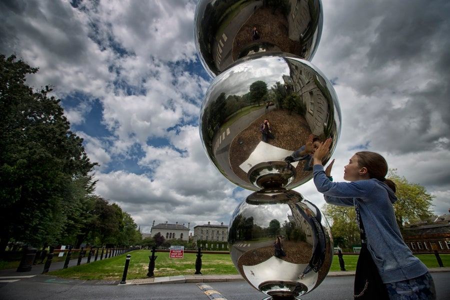 Apples & Atoms Sculpture, Trinity College