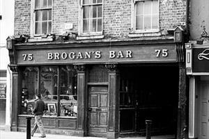 Brogans Bar