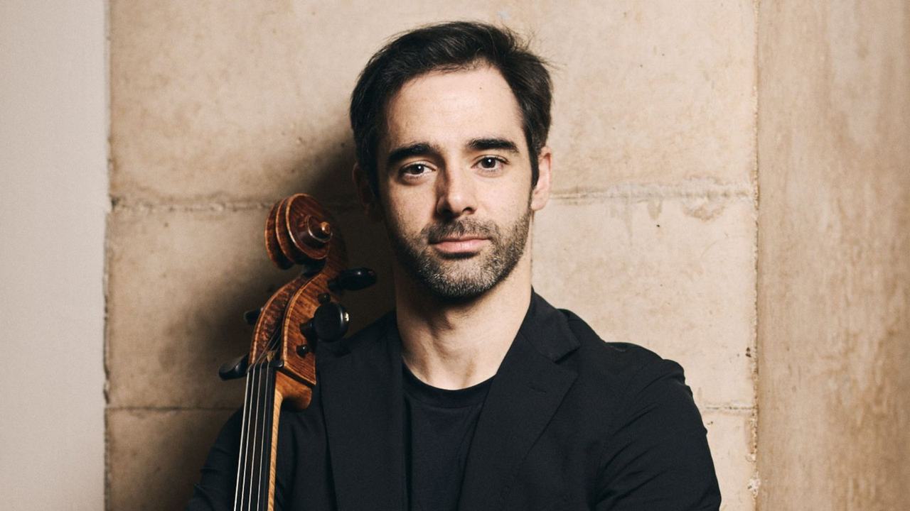 NSOI: Pablo Ferrández plays Schumann
