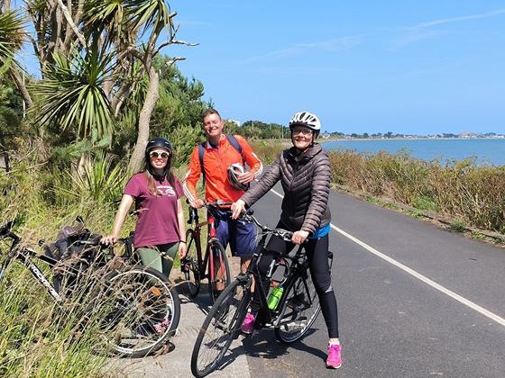 Dublin Coast by Bike in Italian, Spanish and English - The Mountain Call