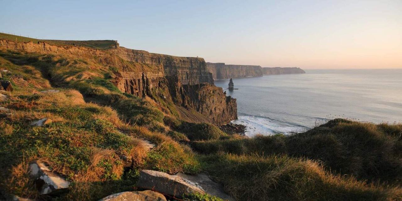 Cliffs of Moher & Historic Limerick City Day Tour